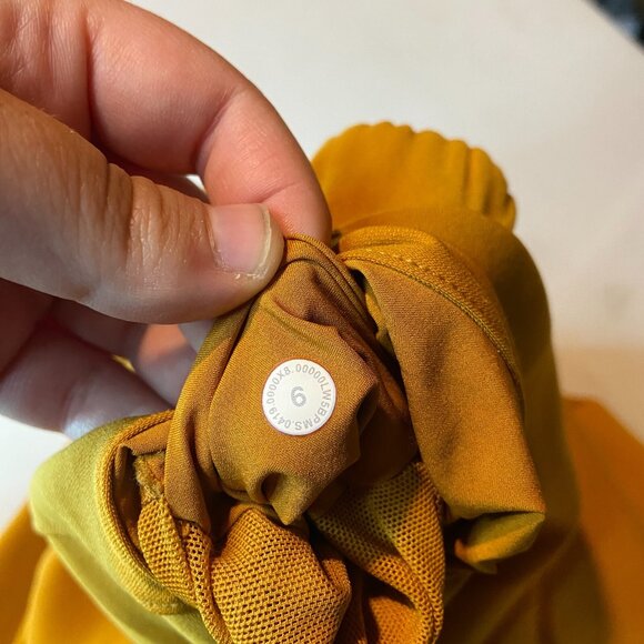 Lululemon Women 6 On the Fly 7/8 Pant Fools Gold Athletic Active Stretch Ankle - Picture 5 of 9